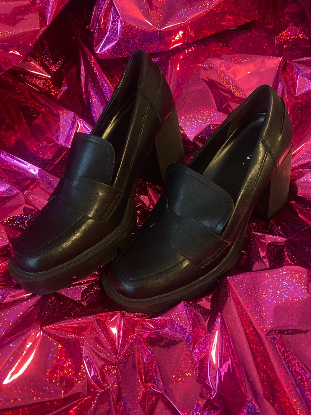 Women’s Black Square Toe Chunky Heel Loafers Size 8.5